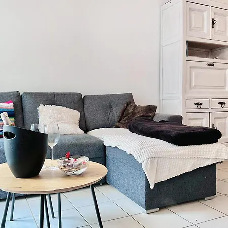 2 Bedroom Lovely In Apartment Ostend
