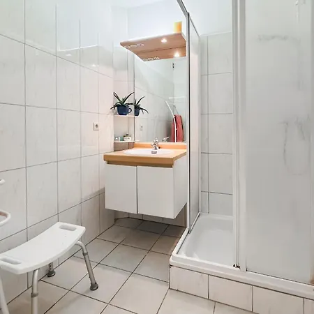 2 Bedroom Lovely In