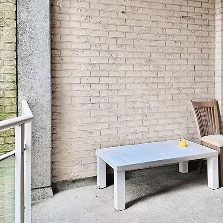 2 Bedroom Lovely In * Oostende